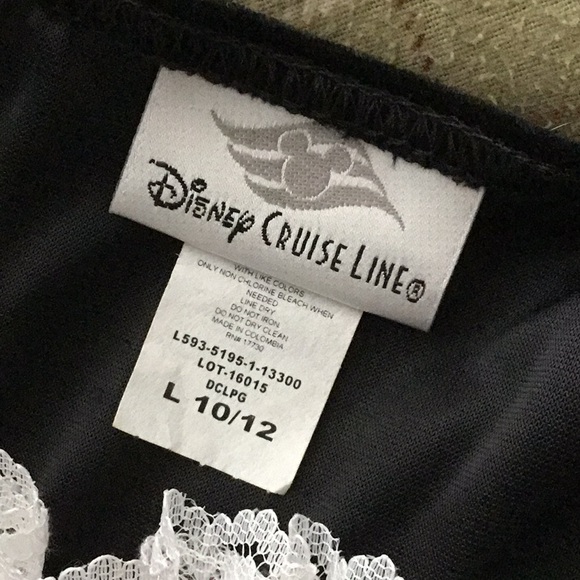 Disney Cruise Line Pirate Deluxe Maiden Costume - Picture 6 of 8